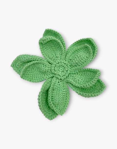 Zielona broszka szydełkowa kwiat handmade - duża przestrzenna ozdoba ręcznie robiona Zielona broszka szydełkowa kwiat handmade - duża przestrzenna ozdoba ręcznie robiona