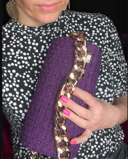 Fioletowa torebka szydełkowa kopertówka handmade – elegancka mała torebka ręcznie robiona