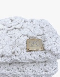 Biała torebka szydełkowa z kwiatami handmade – elegancka torebka ręcznie robiona