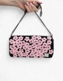Czarna torebka szydełkowa z kwiatami wiśni handmade – elegancka torebka ręcznie robiona