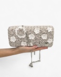 Czarna torebka szydełkowa z kwiatami handmade – elegancka torebka ręcznie robiona
